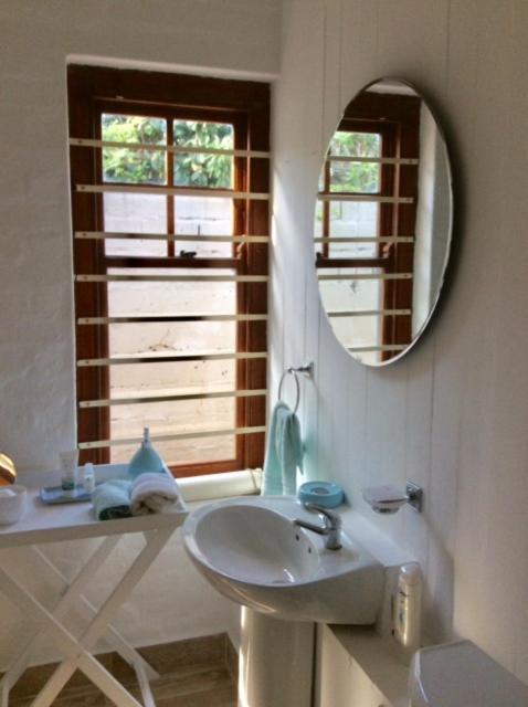 The Lily House Hotell Hermanus Exteriör bild